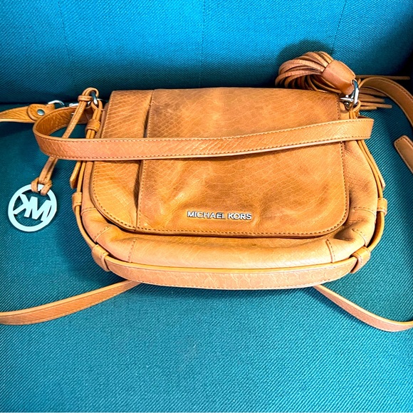 MICHAEL Michael Kors Handbags - Michael Khors purse 👜